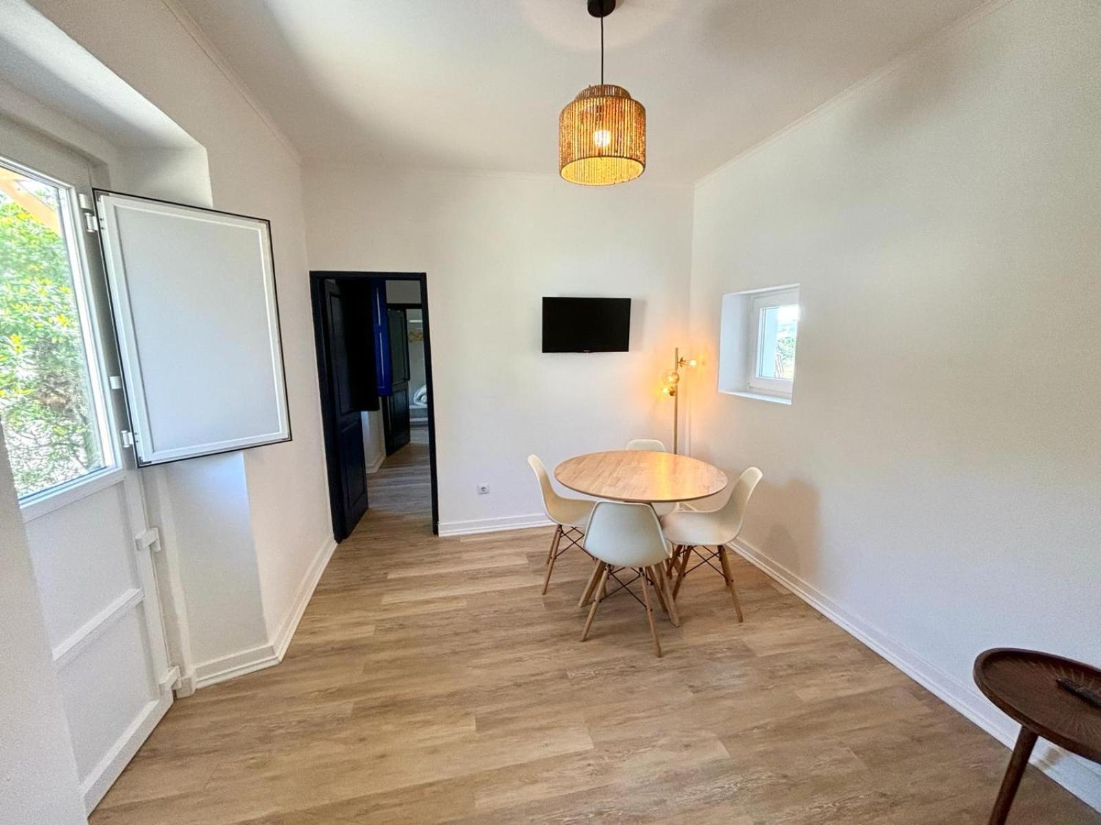 Pine & Apple Beach House Colares Exterior foto